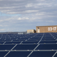 Imagen para el artículo titulado Cómo se construye una de las plantas solares más grandes del mundo